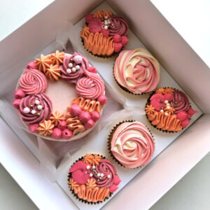 Bento box: mini chocolade-hazelnoottaartje - vanille-speculoos cupcakes